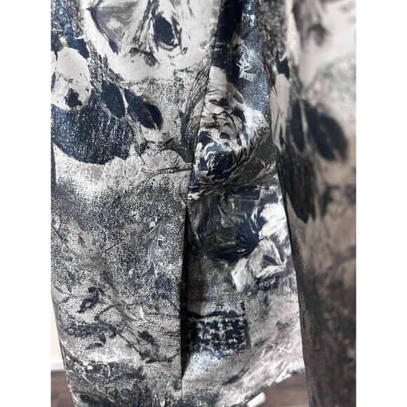 Chicos Women’s Size 0 Black/beige snap front jacket. - Picture 3 of 5